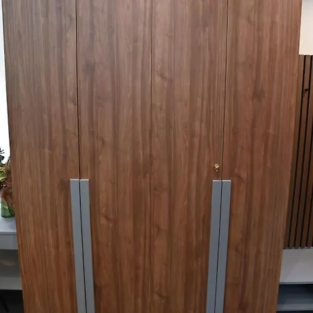 Appartement Efanton 2 *