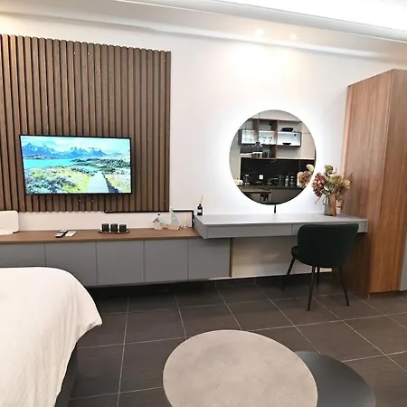 Appartement Efanton 2 *